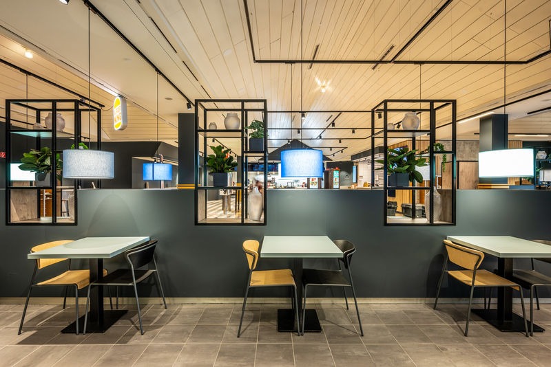 imgi_48_csm_2024-009-Raststaettenhotel_Kassel_Ost_Restaurant_86adc9b7ce