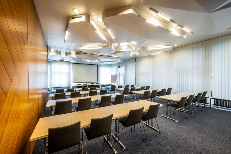 imgi_57_csm_2024-033-Raststaettenhotel_Kassel_Ost_MICE-grosser_Tagungsraum1_b8e21533a1